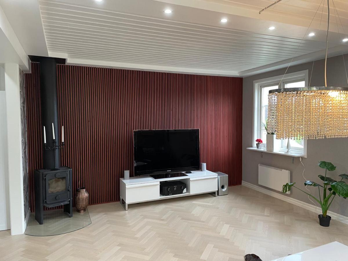 Apartment Uddevalla Bohuslaen Bubbelbad Екстериор снимка